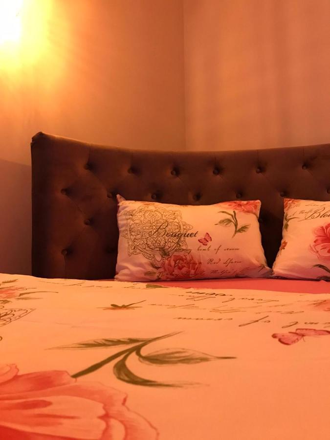 Sweet Pink By Miro Apartment Sinaia Exterior foto